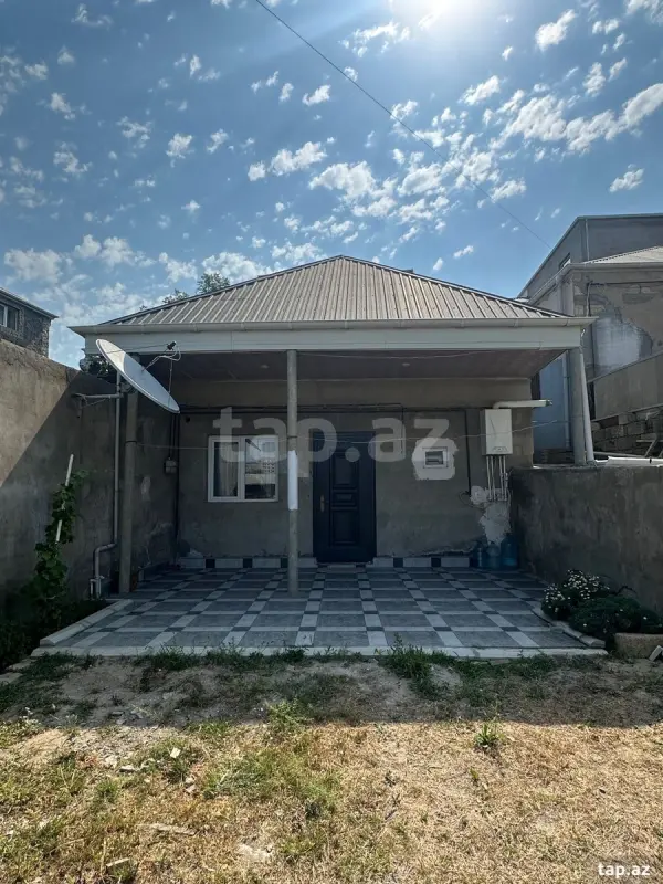 Kirayə verilir 2 otaqlı həyət evi 40 m²