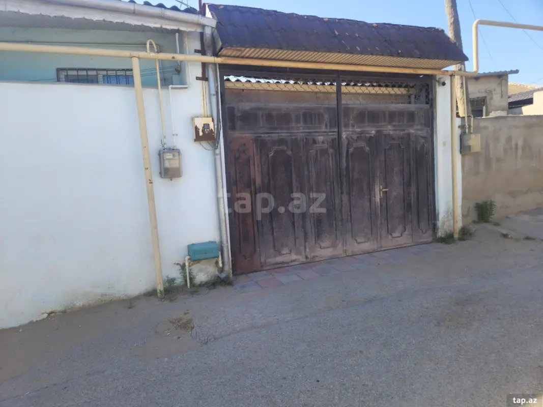 Satılır 4 otaqlı həyət evi 125 m²