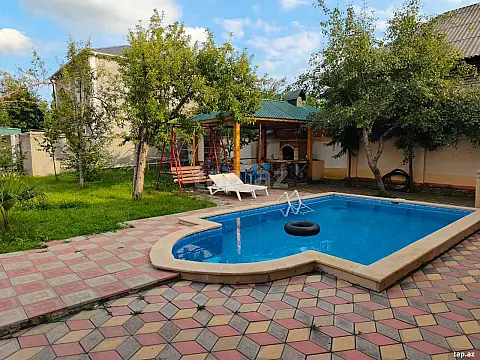 Kirayə verilir 4 otaqlı həyət evi 220 m² — Qəbələ 4 otaq 220.00 m²