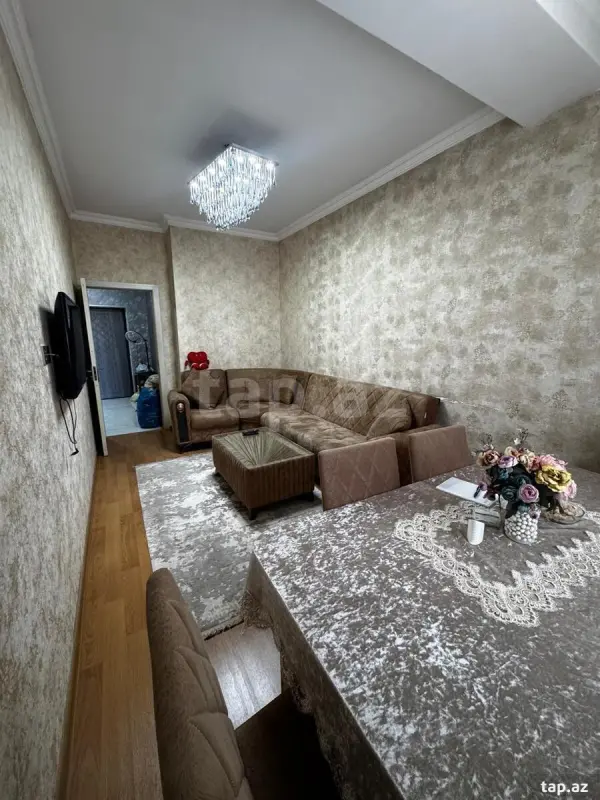 Satılır 2 otaqlı yeni tikili 64 m²