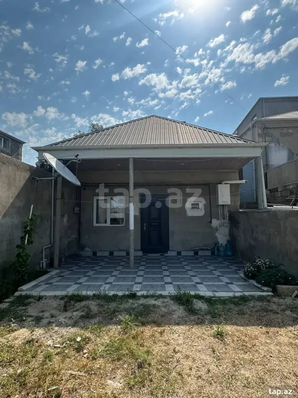 Kirayə verilir 2 otaqlı həyət evi 40 m²