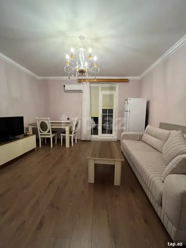 Kirayə verilir 2 otaqlı mənzil 45 m²