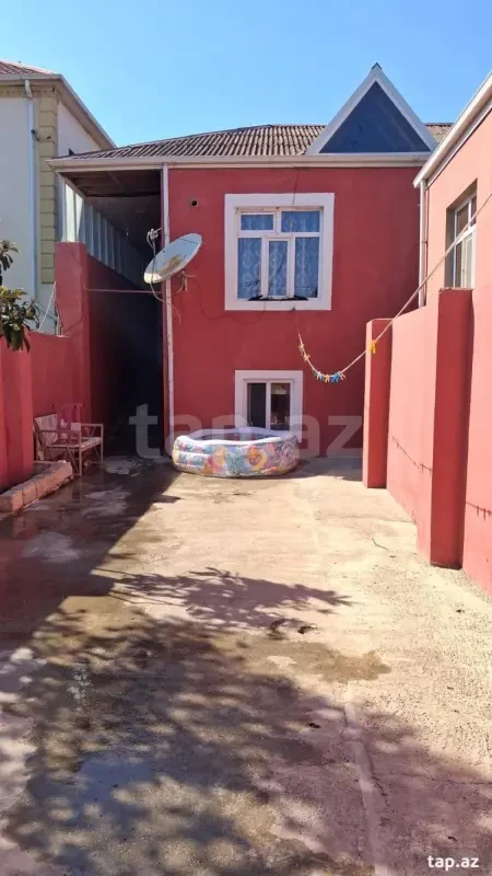 Satılır 4 otaqlı həyət evi 147 m²