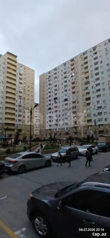 Satılır 2 otaqlı yeni tikili 64 m²