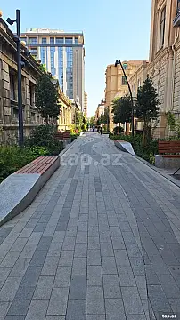 Kirayə verilir 1 otaqlı mənzil 40 m² — Bakı 1 otaq 40.00 m²