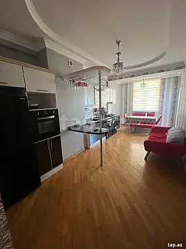 Kirayə verilir 3 otaqlı yeni tikili 135 m² — Bakı 3 otaq 135.00 m²