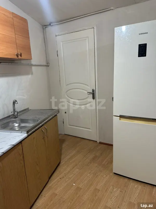 Kirayə verilir 1 otaqlı həyət evi 30 m²