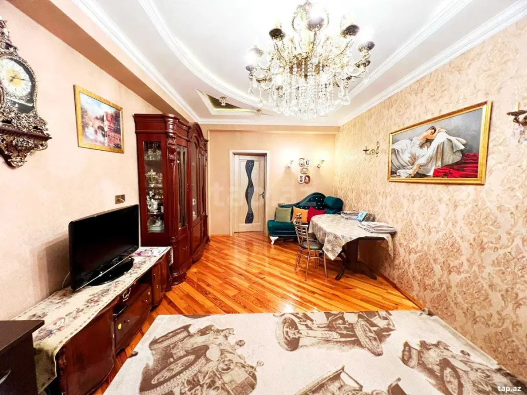 Satılır 3 otaqlı yeni tikili 100 m²