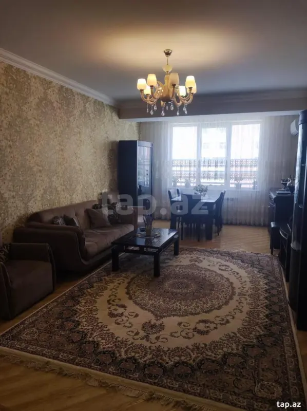 Kirayə verilir 2 otaqlı yeni tikili 70 m²