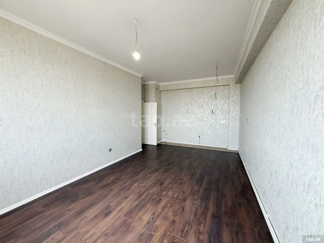 Satılır 3 otaqlı yeni tikili 67 m²