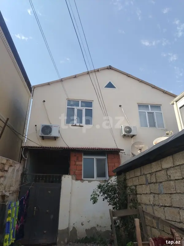 Satılır 5 otaqlı həyət evi 160 m²