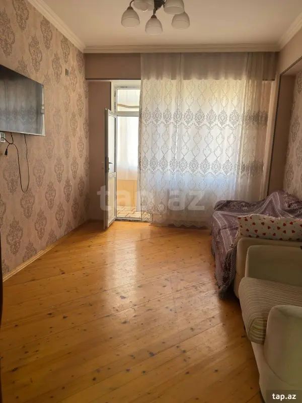 Kirayə verilir 2 otaqlı yeni tikili 60 m²