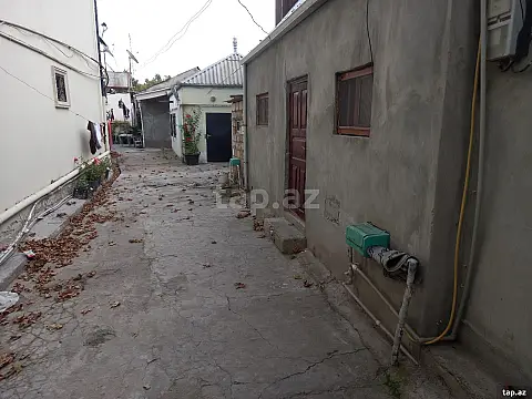 Satılır 5 otaqlı həyət evi 100 m² — Bakı 5 otaq 100.00 m²