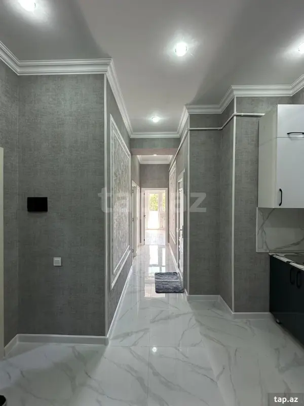 Satılır 3 otaqlı yeni tikili 70 m²