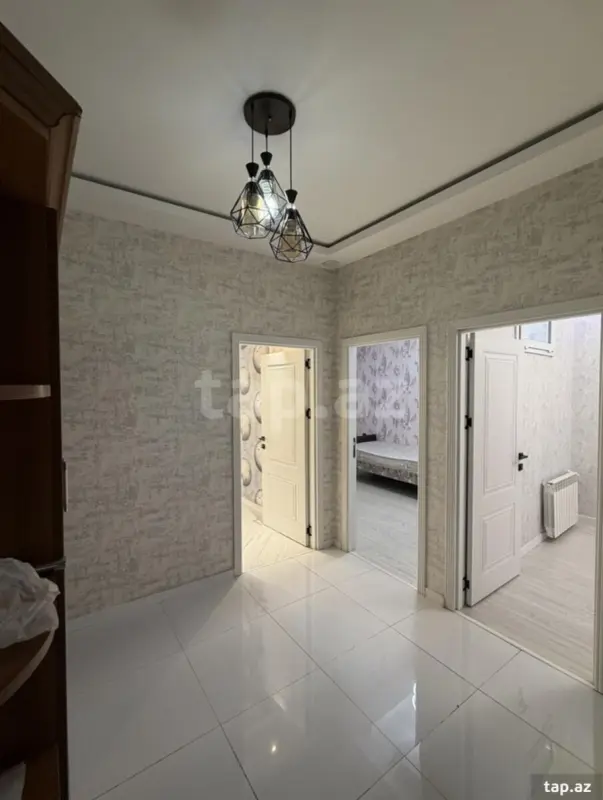 Kirayə verilir 3 otaqlı yeni tikili 90 m²