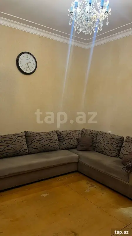 Kirayə verilir 2 otaqlı mənzil 45 m²