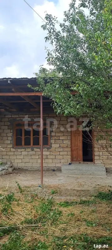 Satılır 3 otaqlı həyət evi 80 m²