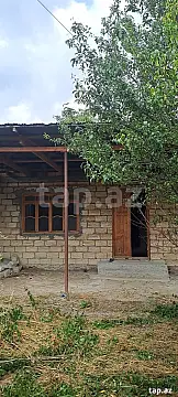 Satılır 3 otaqlı həyət evi 80 m² — Şəki 3 otaq 80.00 m²