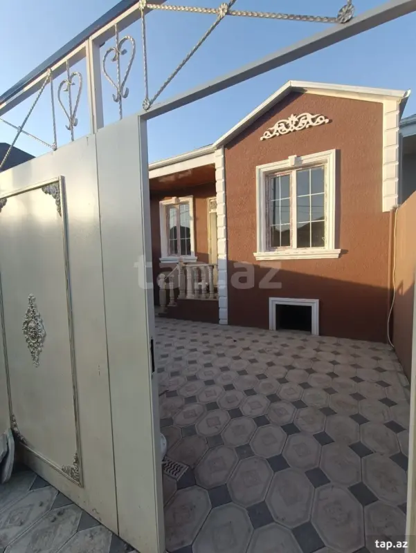 Satılır 3 otaqlı həyət evi 80 m²