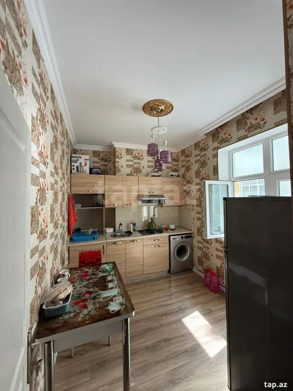 Satılır 3 otaqlı yeni tikili 73 m²