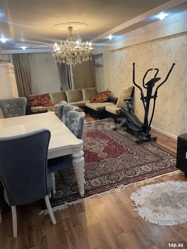 Satılır 3 otaqlı yeni tikili 115 m²