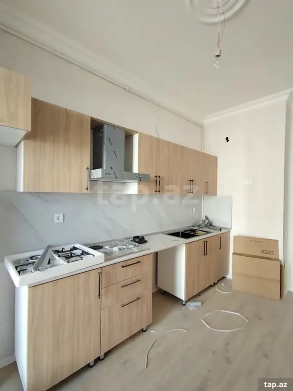 Kirayə verilir 2 otaqlı yeni tikili 93 m²