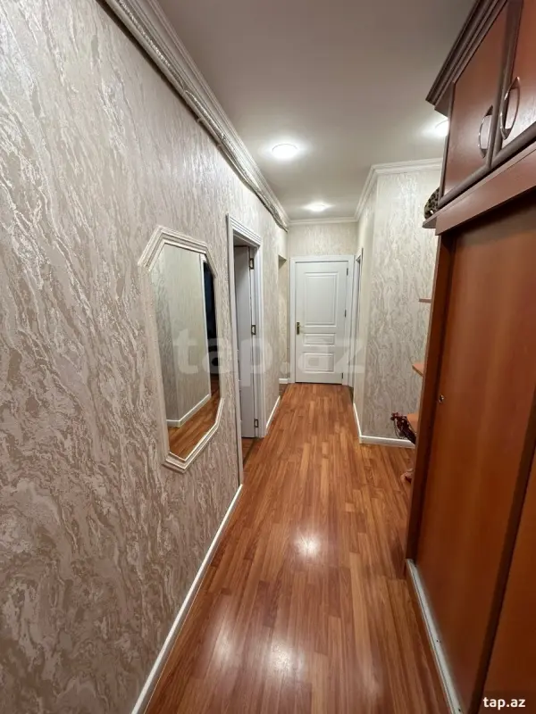 Satılır 4 otaqlı mənzil 84 m²