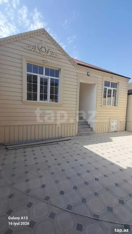 Satılır 4 otaqlı həyət evi 150 m²