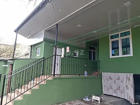 Kirayə verilir 4 otaqlı həyət evi 2500 m² — Gəncə 4 otaq 2500.00 m²