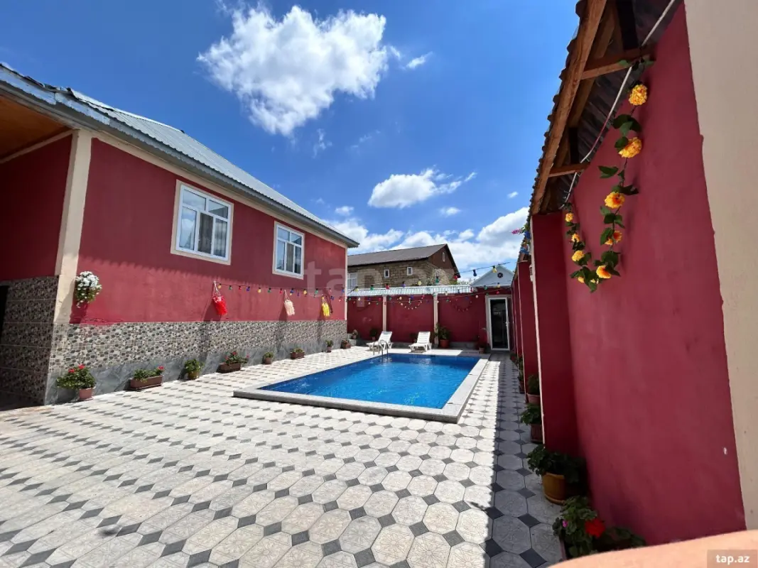 Kirayə verilir 4 otaqlı həyət evi 150 m²