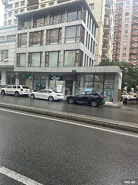 Kirayə verilir ofis — Bakı