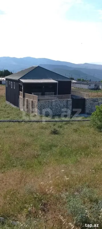 Kirayə verilir 4 otaqlı həyət evi 160 m²
