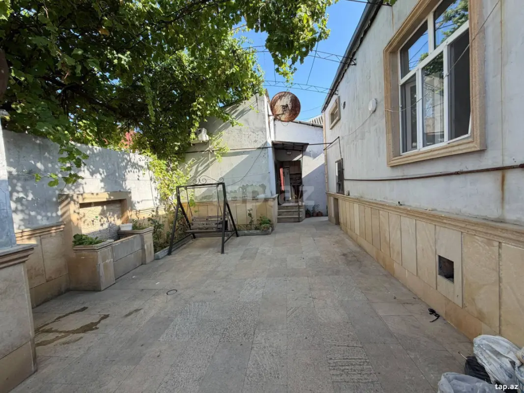Satılır 3 otaqlı həyət evi 177 m²