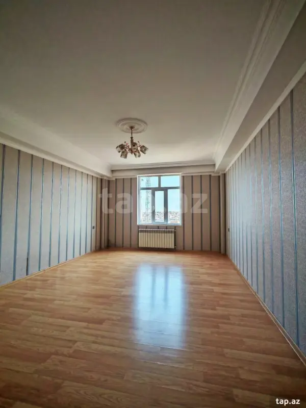 Kirayə verilir 2 otaqlı yeni tikili 90 m²
