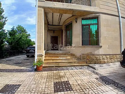 Satılır 6 otaqlı həyət evi 350 m² — Bakı, Novxanı 6 otaq 350.00 m²