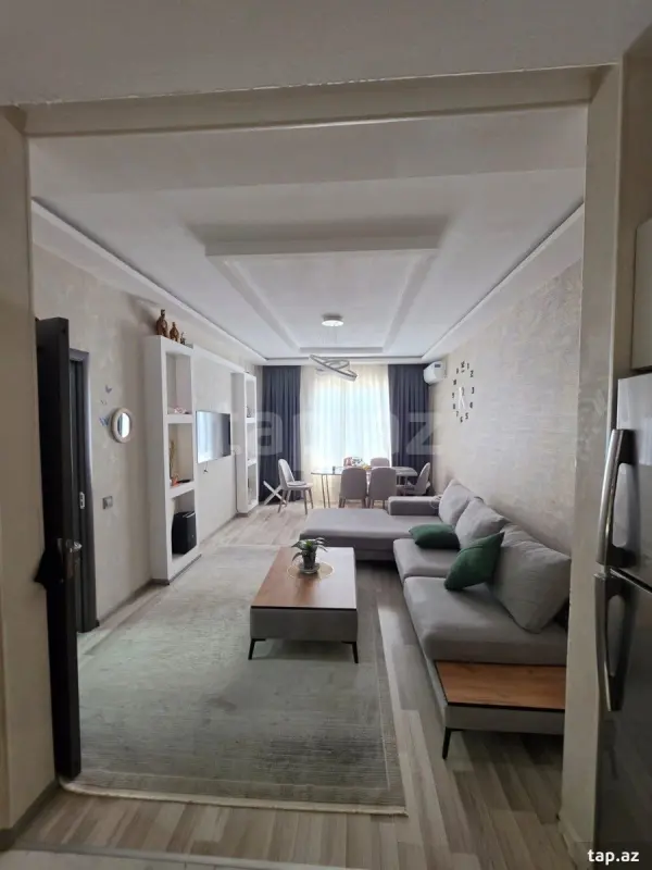 Satılır 3 otaqlı yeni tikili 94.5 m²