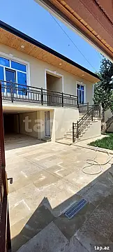 Satılır 4 otaqlı həyət evi 130 m² — Bakı, Binəqədi 4 otaq 130.00 m²