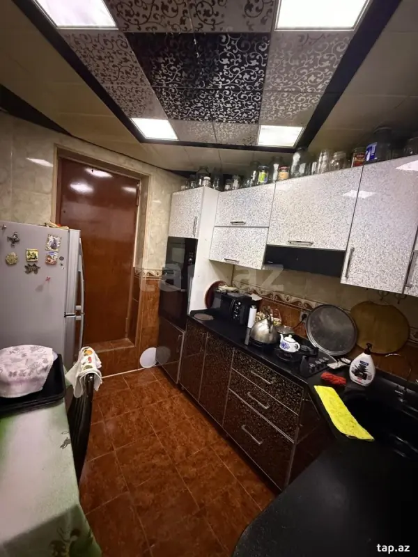 Satılır 3 otaqlı mənzil 72 m²
