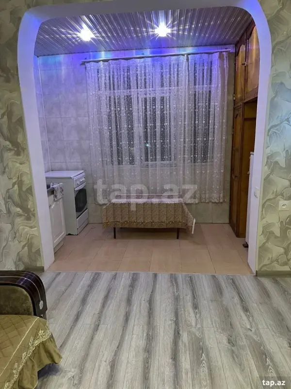 Kirayə verilir 2 otaqlı mənzil 52 m²