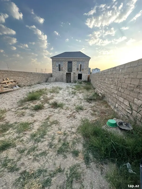Satılır 3 otaqlı həyət evi 85 m²