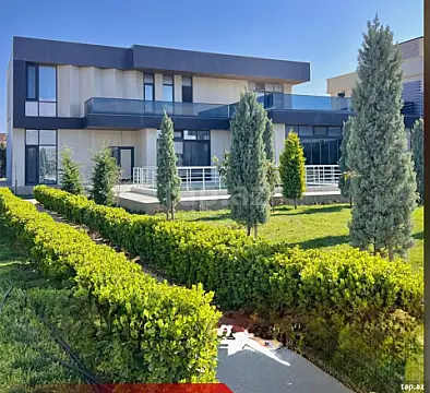 Satılır 8 otaqlı həyət evi 600 m² — Bakı, Şüvəlan 8 otaq 600.00 m²