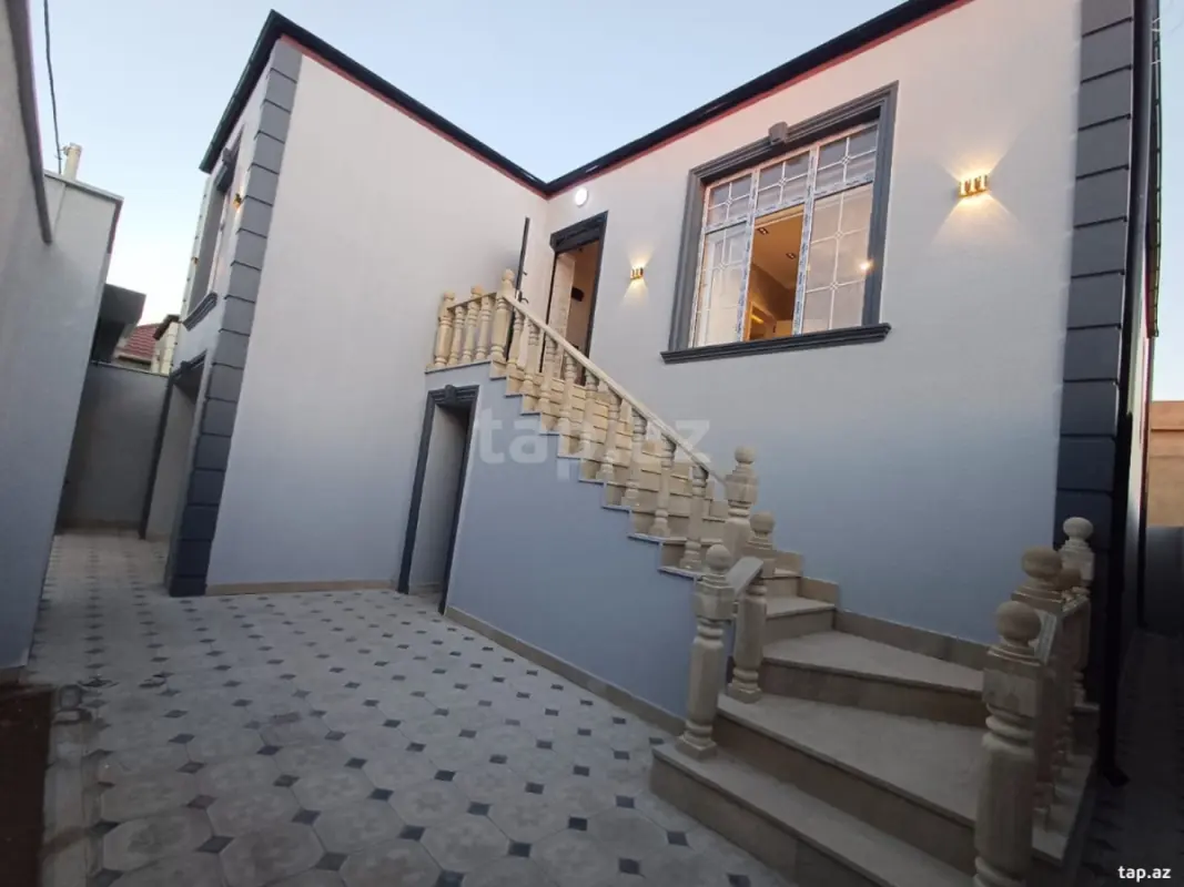 Satılır 4 otaqlı həyət evi 120 m²
