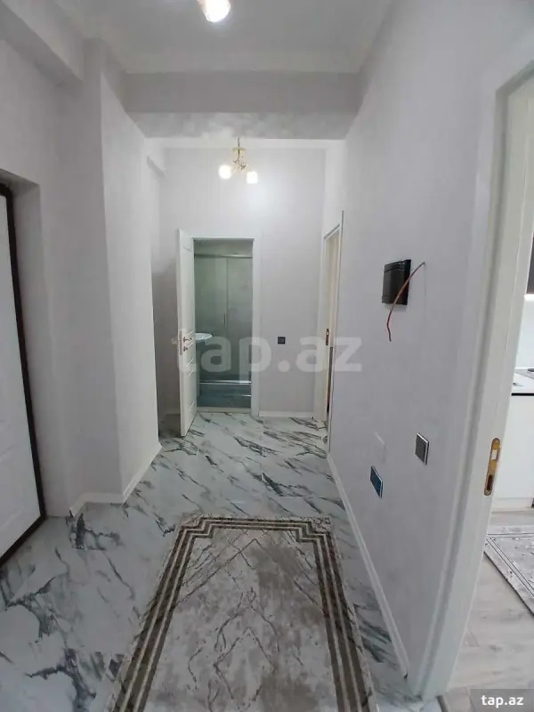 Satılır 2 otaqlı yeni tikili 64 m²