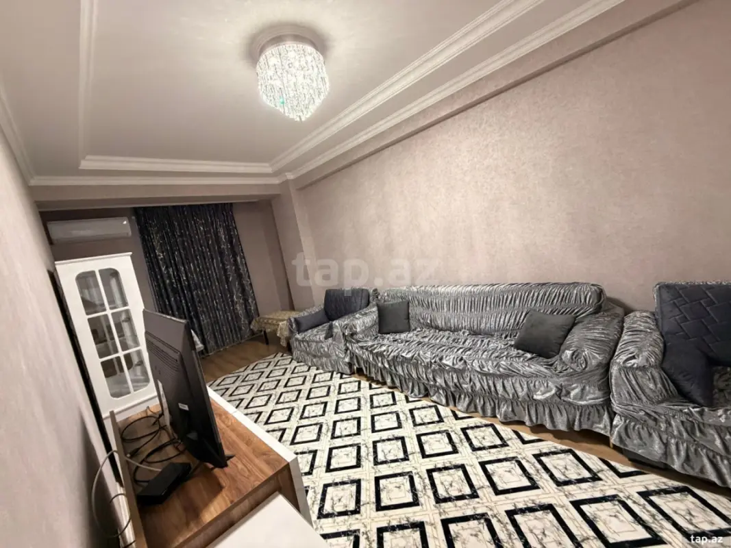 Kirayə verilir 2 otaqlı yeni tikili 70 m²