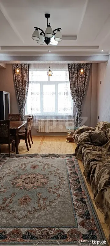 Kirayə verilir 2 otaqlı yeni tikili 87 m²