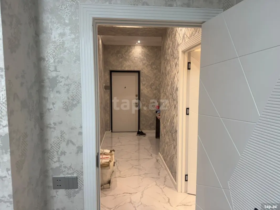 Kirayə verilir 2 otaqlı yeni tikili 64 m²