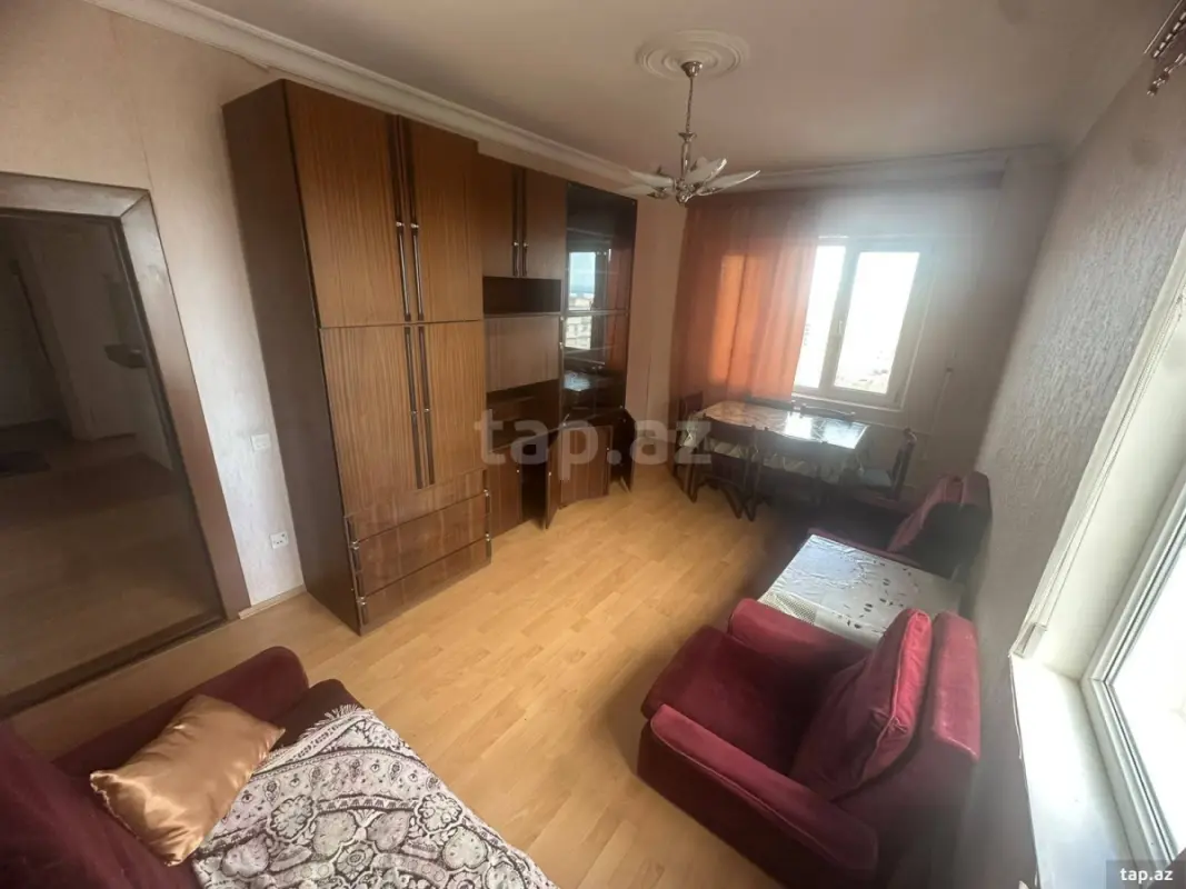Kirayə verilir 2 otaqlı mənzil 50 m²