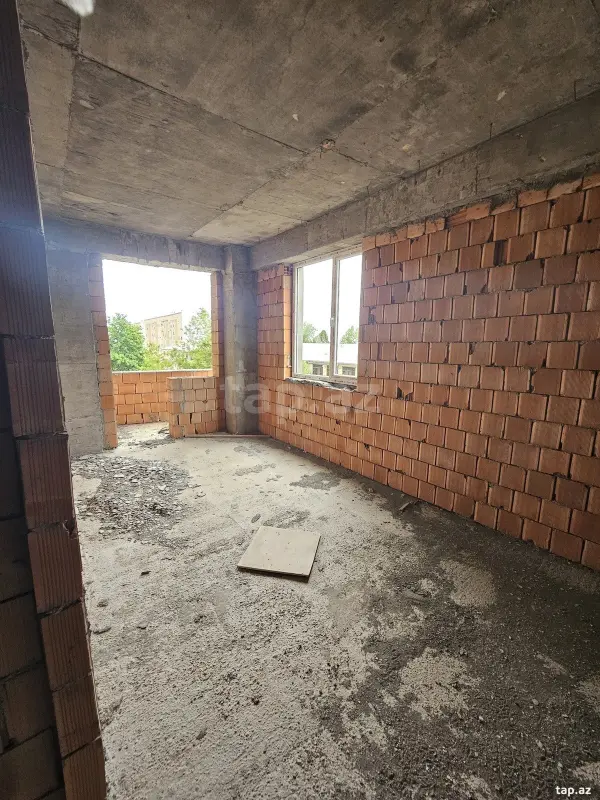 Satılır 4 otaqlı yeni tikili 145 m²