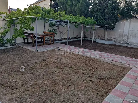 Kirayə verilir 2 otaqlı həyət evi 70 m² — Bakı 2 otaq 70.00 m²