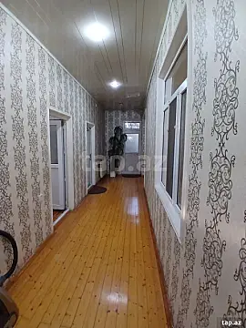 Satılır 5 otaqlı həyət evi 450 m² — Bakı 5 otaq 450.00 m²